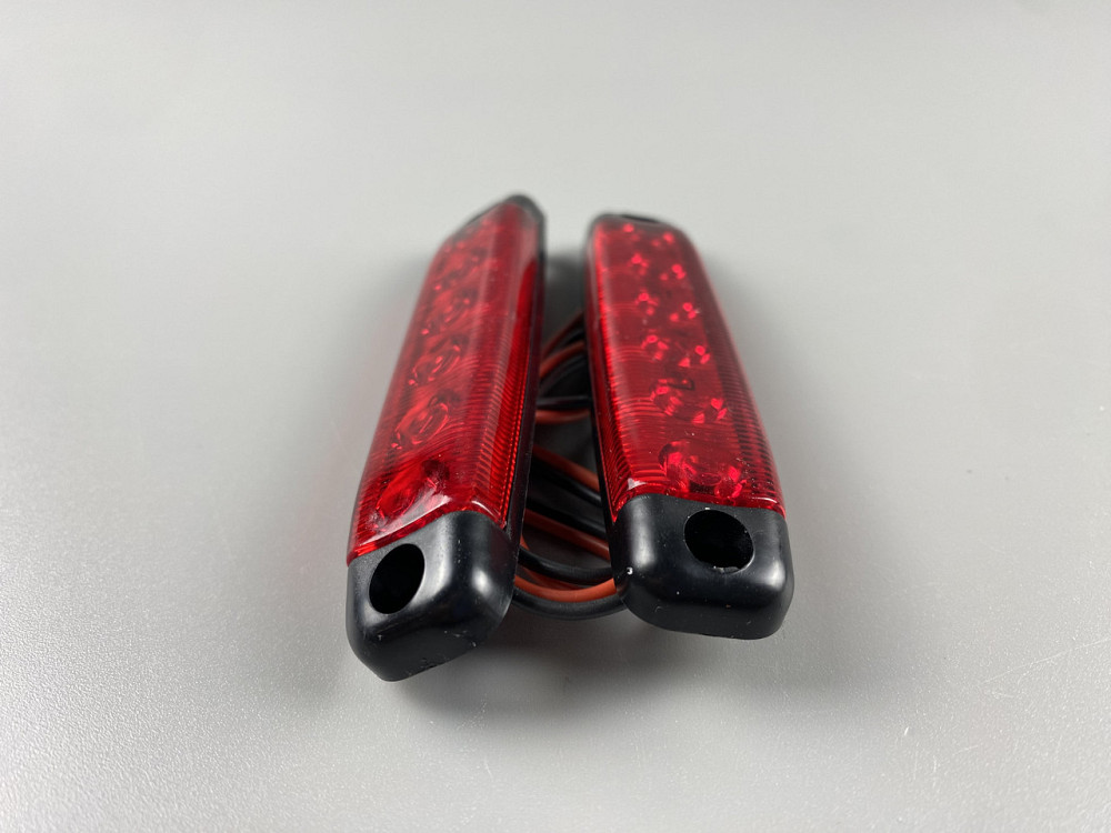 Ліхтар LED габаритний світлодіодний 24V IP67 6 led діодів SMD червоний , оптична лінза + кріплення для авто Мукачево - фото 2