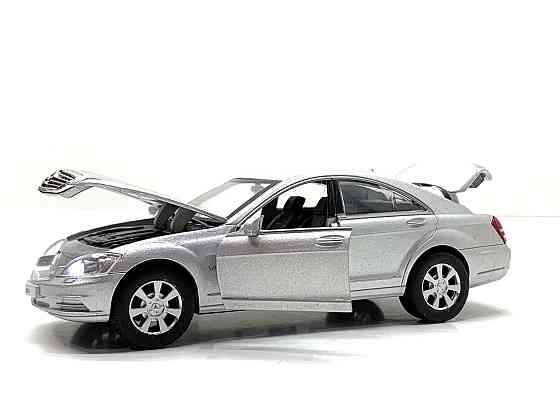 Машина Limo Toy Mercedes S Class інерційна відчиняються двері капот багажник 1:32 Сіра (AS-2705) Чернігів