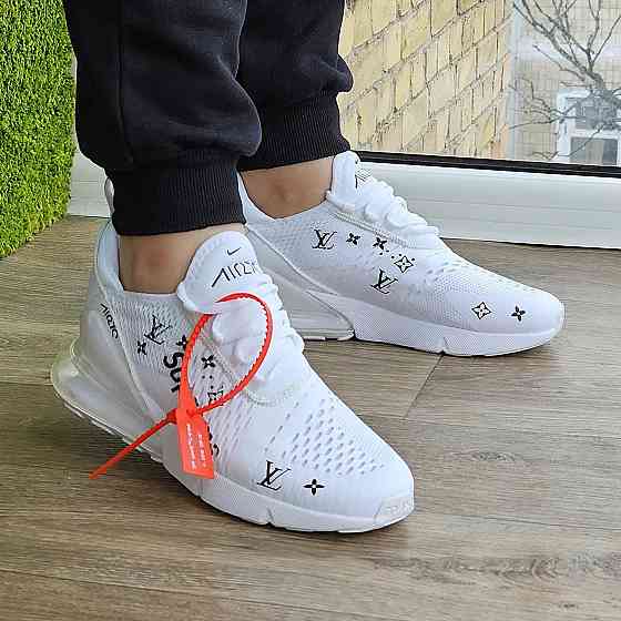 Кроссовки Nike 270 Женские Белые Найк с Амортизацией Тканевые Летние Сеточка (размеры: 37,38,39,40,41,42,43) Днепр