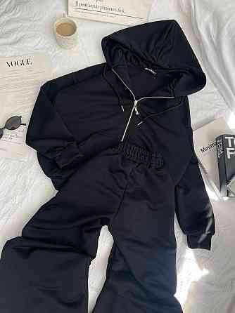 Женский прогулочный оверсайз костюм: кофта на молнии и штаны турецкая трехнить петля Черный Одесса