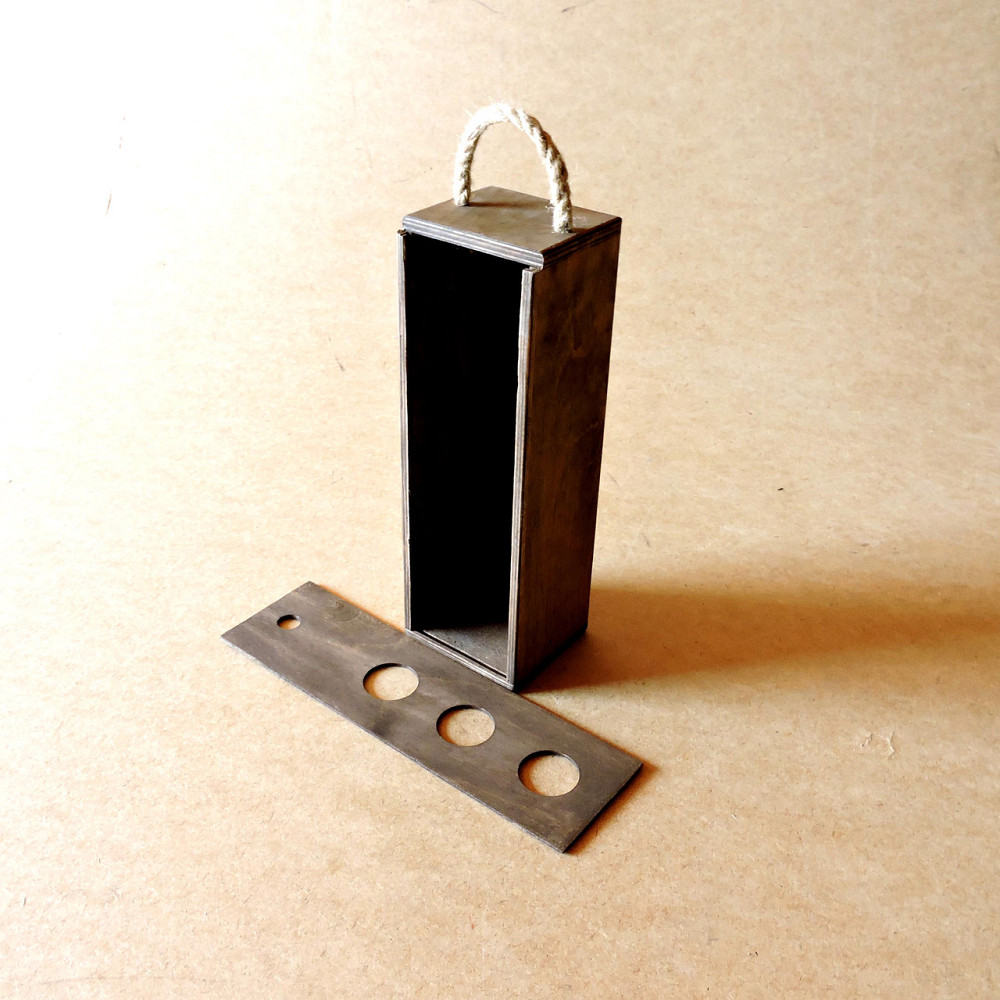 Подарочная коробка 