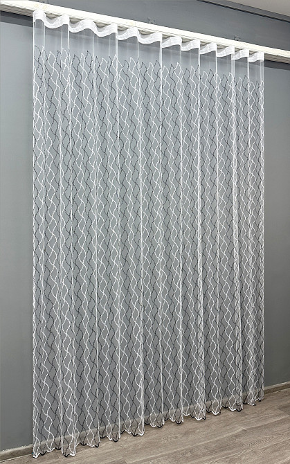 Тюль VR-Textil 1839т Фатин с вышивкой Белый с черным 300х270 см (40-194) Киев - изображение 3