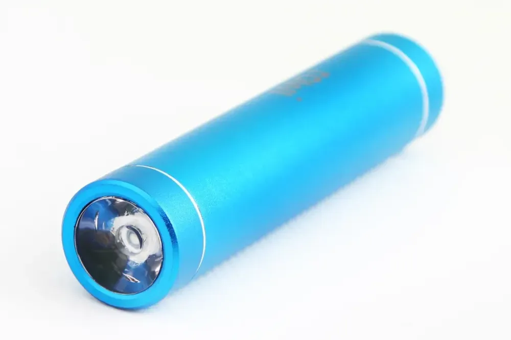 Фонарик ручной метал. Rowi S25 (3 режима, под microUSB зарядку, с функцией power bank 2600 mAh) Винница - изображение 2