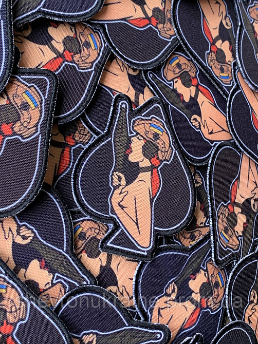 Печатный шеврон Пиковая дама (Форма контурная. На липучке) Размер 8x7см Киев - изображение 3