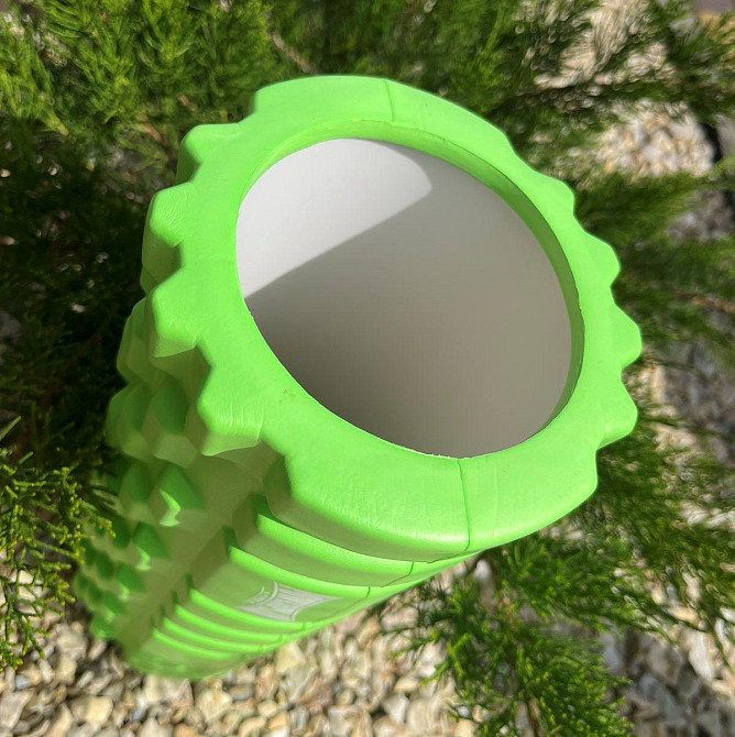 Масажний ролик (роллер) PowerPlay 4025 Massage Roller Зелений (33x14см.) Кам'янське - фото 8