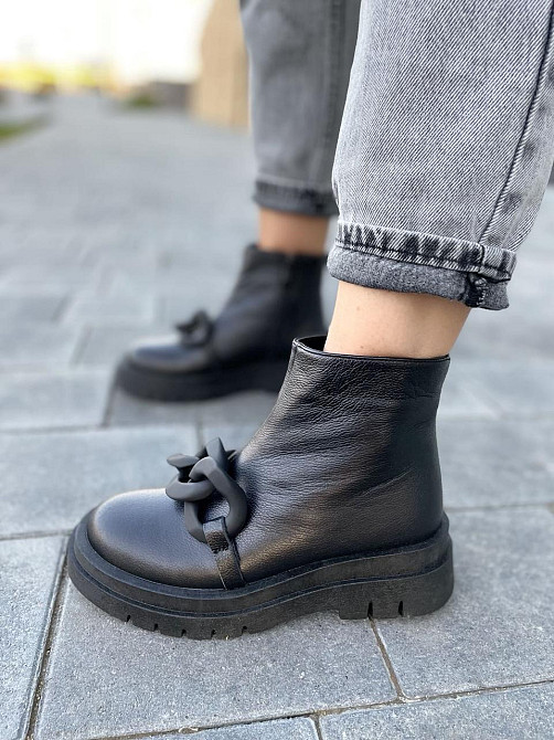 Черевики жіночі 032 чорні (весна-осінь, шкіра натуральна) (4816) 36 Коломыя - изображение 1