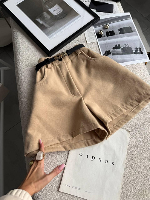 Женские базовые повседневные шорты турецкий кашемир Бежевий, 44 Одесса - изображение 1