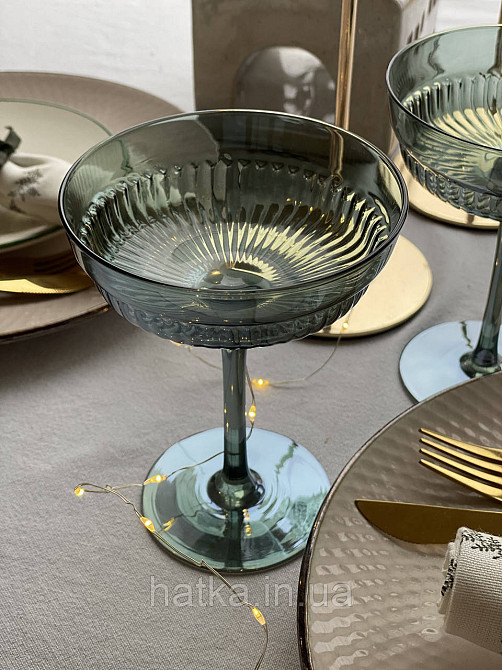 Набор бокалов 2 шт для мартини и шампанского 200 мл «Гринвиль» изумрудное стекло Киев - изображение 7