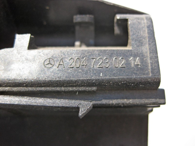 Mercedes-Benz  A2047230214 Тримач - кронштейн рами ручки на замку передніх правих дверей C-Class W204 Одесса - изображение 3