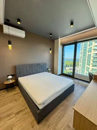 «Продається 2-к квартира в Бартоломео є паркінг». Днепр