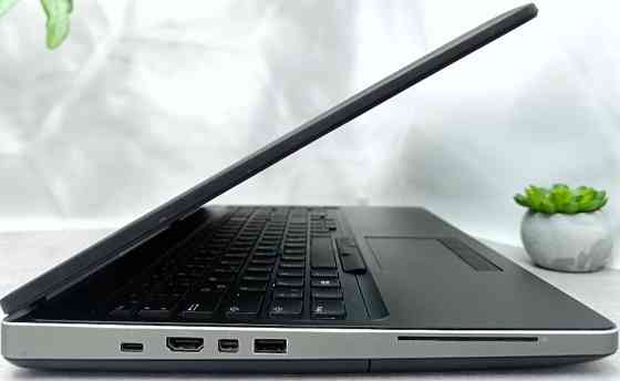 Ноутбук Dell Precision 7520 Киев