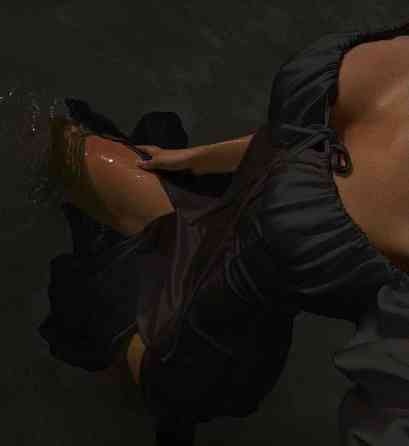 Женское обаятельное романтичное платье с разрезом шелк Одесса