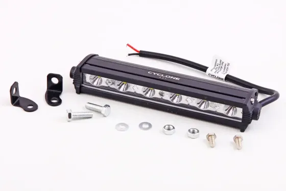 Фара дневного света 183*25*47мм Cyclone 6 Cree 3W/1800лм/6000К (направленный дальний) Винница