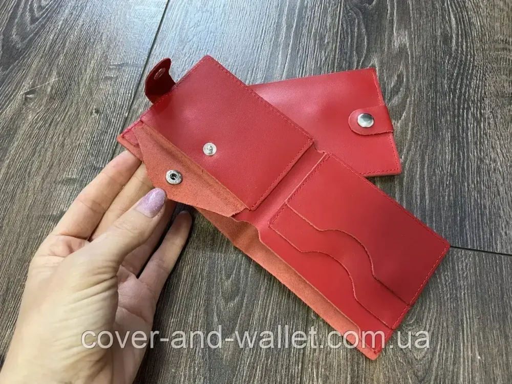 Тонкий кожаный женский мини кошелёк красного цвета ST Leather Киев - изображение 3