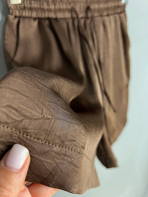 Шорти жіночі A-N 25175 вільний крій шовкові жатка талія на резинці шнурок короткі коричневі, коричневий, L Київ - фото 6