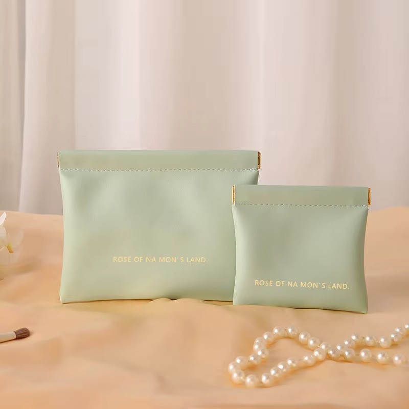 Набор косметичек портативные 2 шт для хранения аксессуаров,футляры для мелочей размер 14х18 и 11х12 см зелёные Каменец-Подольский - изображение 1