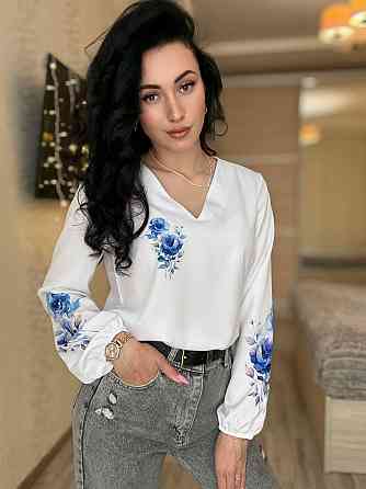 Женская праздничная блуза с цветами турецкий софт Белый, 50/52 Одесса