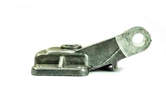 Кронштейн раздатки 2121, 21213, 21214 (большой) рычага Мукачево