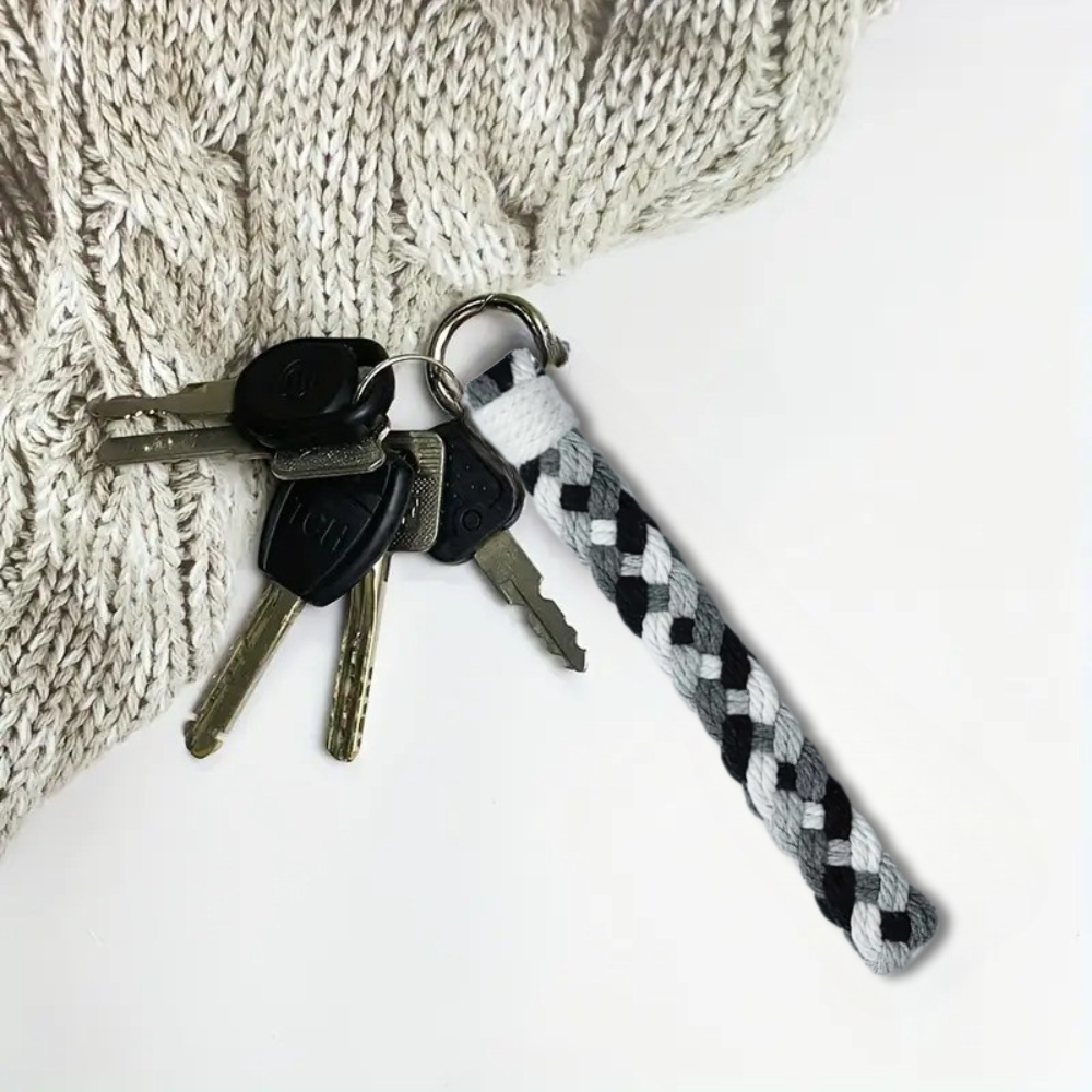 Набір макраме для в'язання і плетіння брелока "Косичка" для ключів колір сірий, темно-сірий, білий, чорний Кам'янець-Подільський - фото 3