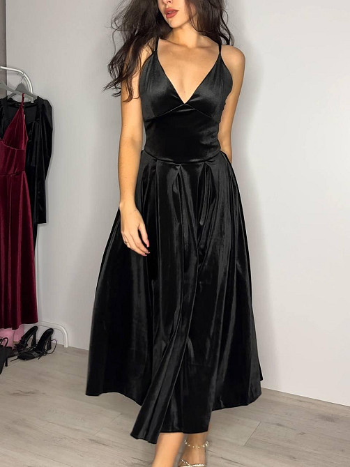 Жіноче вечірнє романтичне плаття з королівського щільного оксамиту Чорне, 44/46 Одеса - фото 8