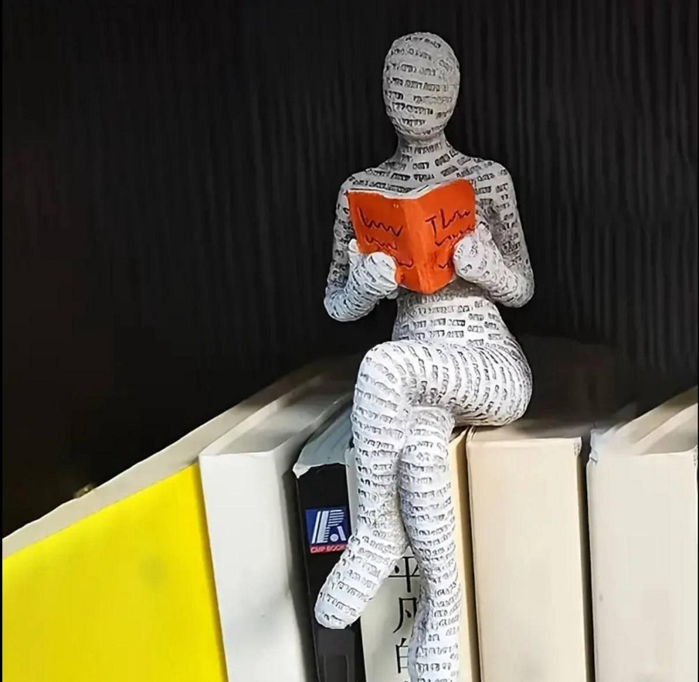 Декоративная фигурка человека с книгой для интерьера Киев - изображение 4
