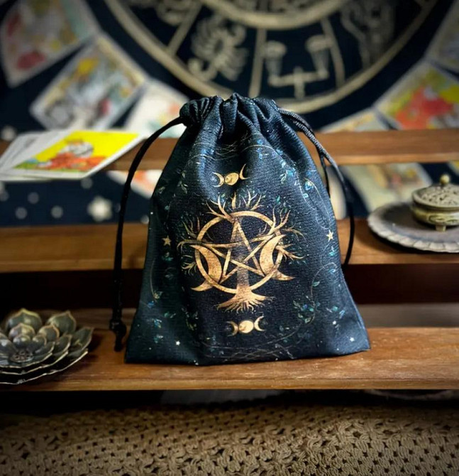 Черный бархатный мешочек для Таро с лунным деревом Магическая сумочка для рун и амулетов 17.5×14 см Киев - изображение 1
