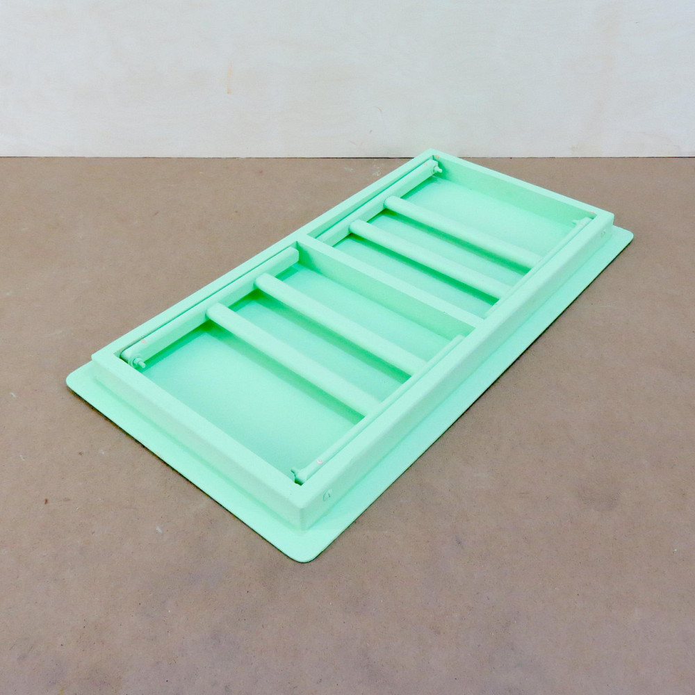 Столик для завтрака 