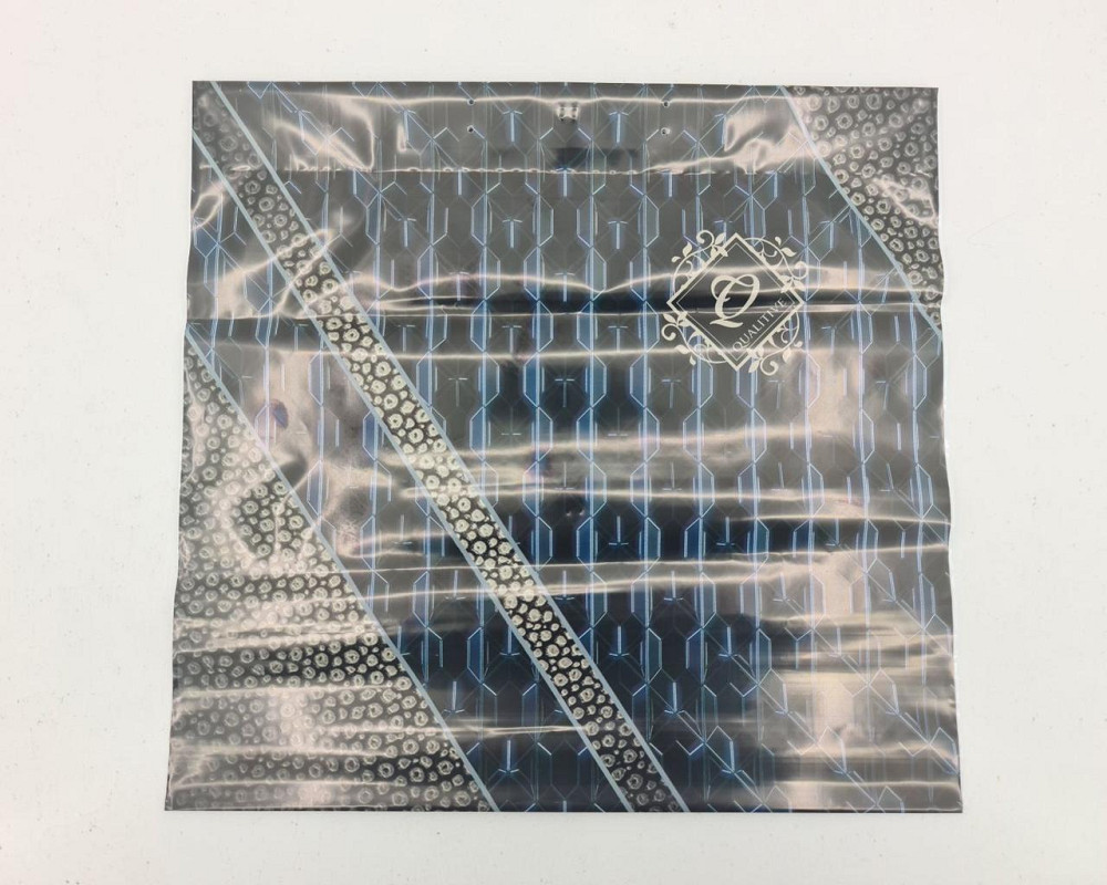 Пакет с пластиковой ручкой (36х37)  