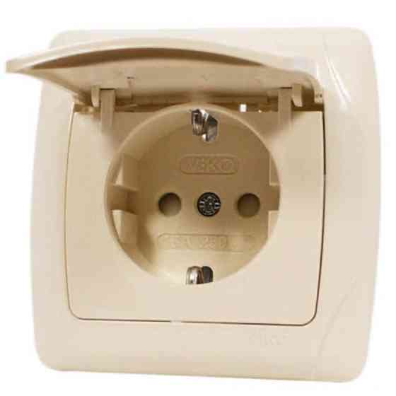 CARMEN Розетка с заземлением с крышкой крем Viko Харьков