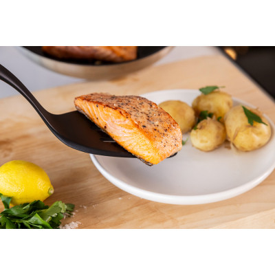 Лопатка кухонна KitchenAid Coreline з прорізами, 34,3 см, сірий (KAS002OHCGG) Вінниця - фото 10