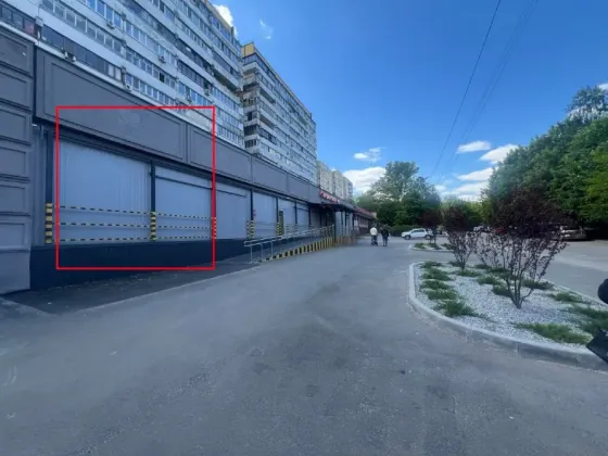Аренда Большой магазин\помещение на бульваре Славы (соседи с Атб). Фото свежие, ремонт соответствует действительности. Днепр