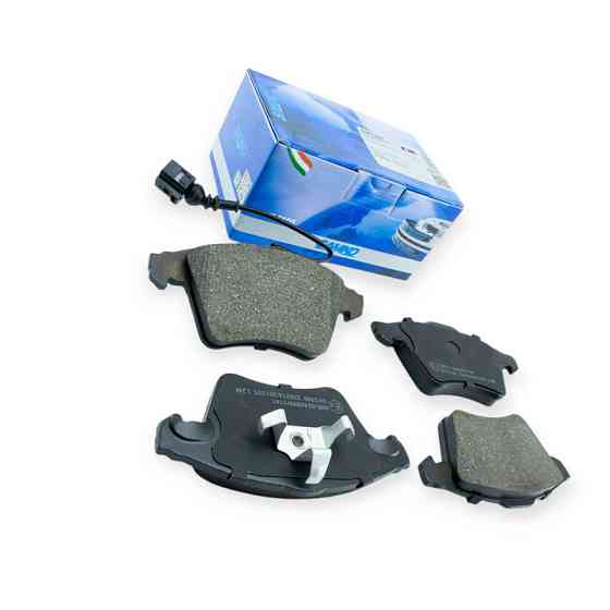 Колодки передние Фольцваген T5 (03-09) R16 с дач. тормозные Мукачево