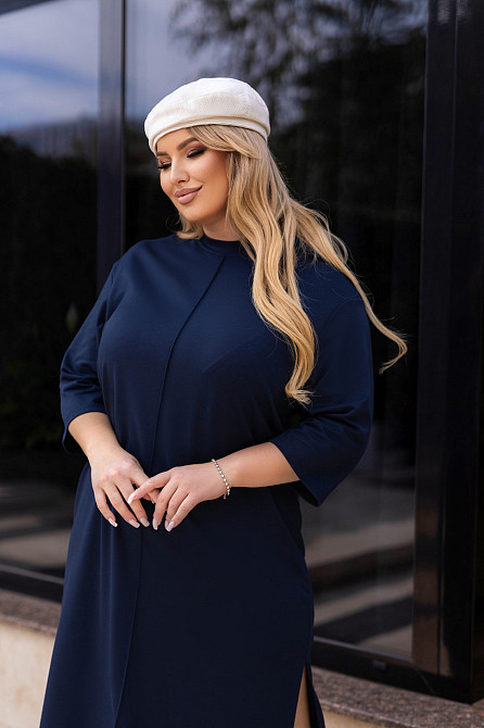 Трикотажное платье свободного кроя Berry батал 54-56, Темно-синий Киев - изображение 4