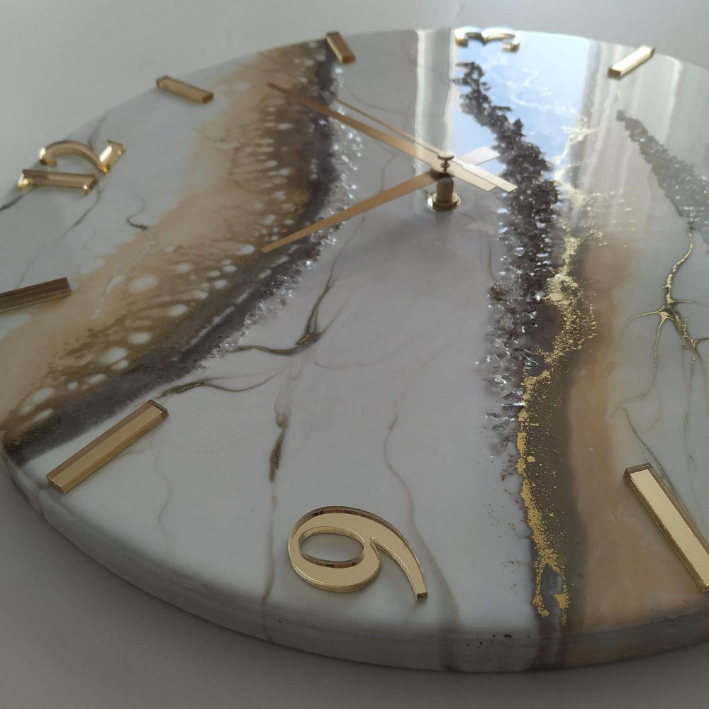 Настіний годинник з епоксидної смоли ручної роботи Дніпро - фото 3