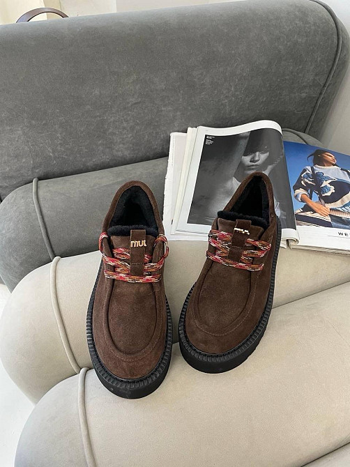 Olli Угги жіночі OLLI шоколадні натуральна замша з хутром висота підошви 0.75 см (5719) Коломия - фото 3