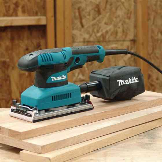 Вібраційна шліфмашина MAKITA BO3711 з регулятором швидкості Київ