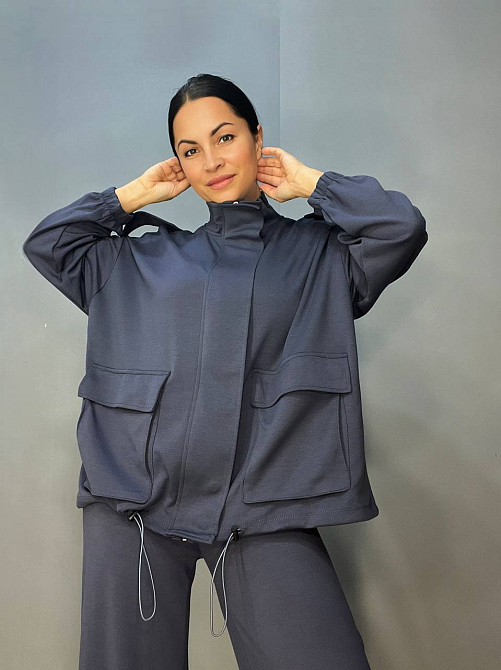 Костюм женский CREP 99231 ткань бифлекс кардиган на молнии наложеные карманы и брюки палаццо графит, графит, M Киев - изображение 10