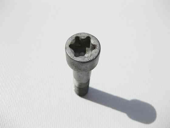 Mercedes-Benz  A0009909306 Болт карданного валу M12 x 1.5мм x 55мм E-Class W213 C238 GLC X253 C253 GLE C292 Одесса