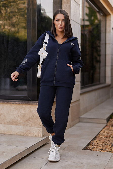 Жіночий спортивний костюм з нашивками "Walker" оптом | Батал Темно-синій, 54-56 Київ - фото 3