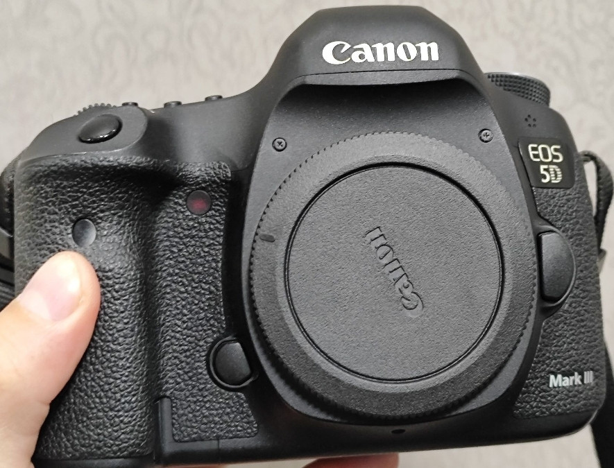 Canon 5D Mark III + оригинальный бустер BG-E11 Харьков - изображение 7