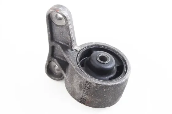 Подушка КПП 21213 (5-ступ.) Винница