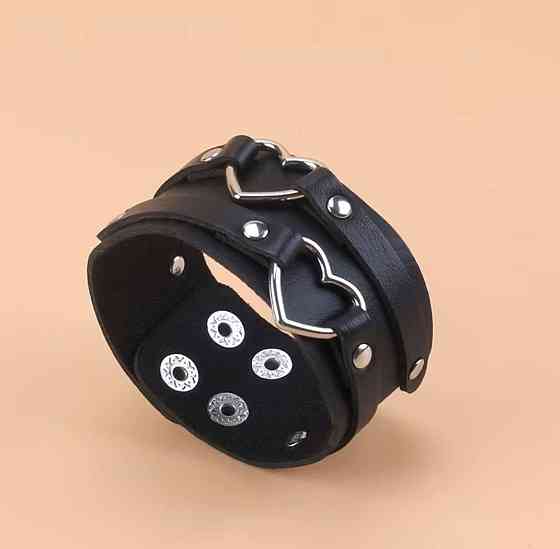 Браслет из искусственной кожи с сердцами черный, панк браслет унисекс, готический аксессуар Киев