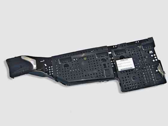 Mercedes-Benz  A2058214900 Кабельний канал під передніми лівими дверима C-Class W205 Одесса