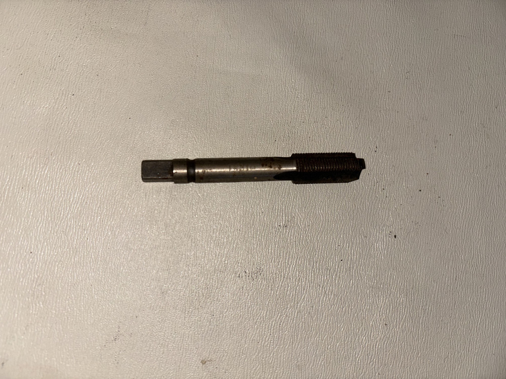 Метчик машинно-ручной М12х1.2 (1491), М12х1Н2. СССР. Харьков - изображение 1