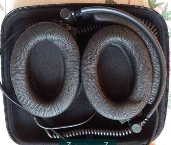 Наушники Senheiser HD 380 Pro. Київ