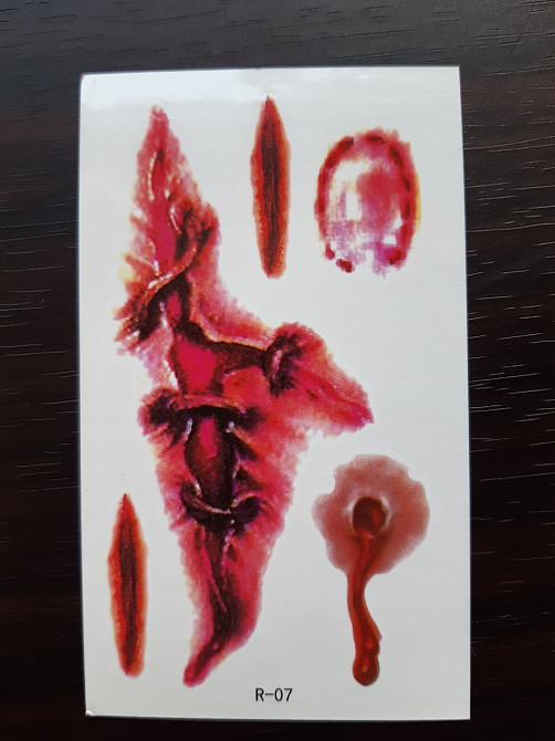 Тимчасова наклейка на тіло 10 на 6 см червоний Київ - фото 1