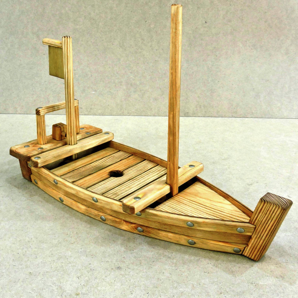 Лодка для подачи суши 