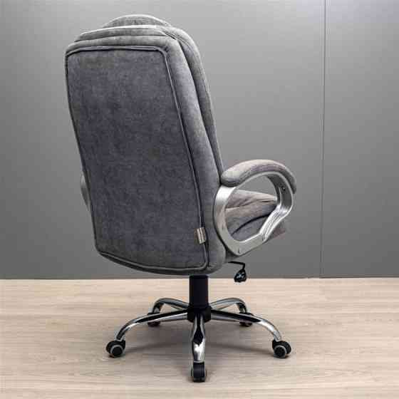 Офісне крісло керівника Elite ProDesign Хром Tilt М-1 Gray (Прогумовані колеса) Днепр