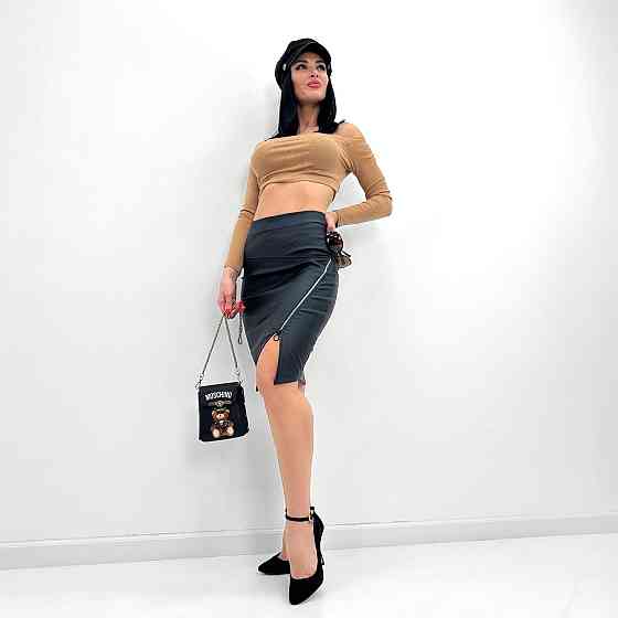 Юбка из экокожи до колена 