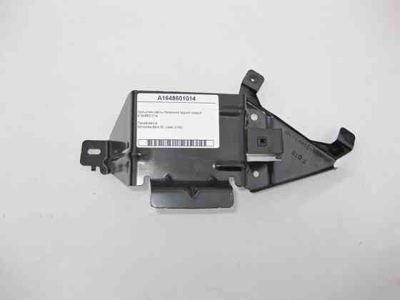 Mercedes-Benz  A1648601014 Кронштейн - утримувач правої карти багажника GL X164 Одеса